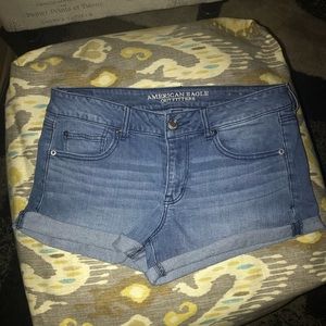 American Eagle Super Stretch Shortie 14